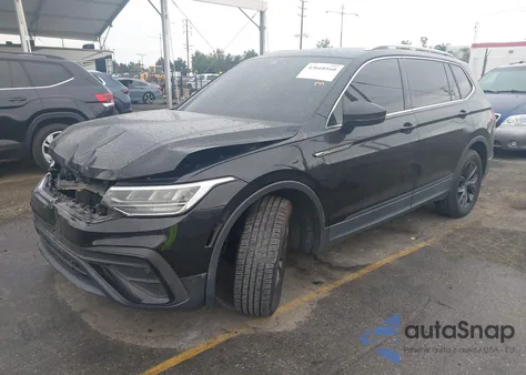 2022 Volkswagen Tiguan 2.0T Se из США, поврежденный, VIN 3VV3B7AX3NM062512